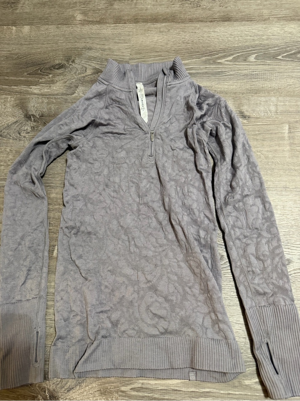 lululemon athletica lavender Gray rest less 1/4 zip Textured size 6